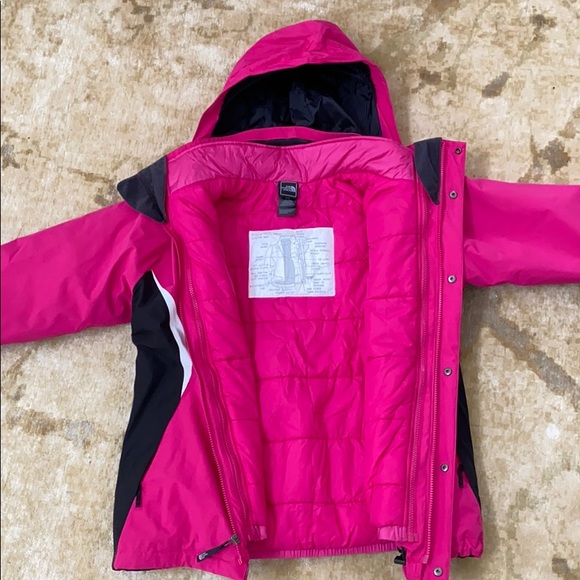 Girls North face winter jacket - Picture 3 of 7